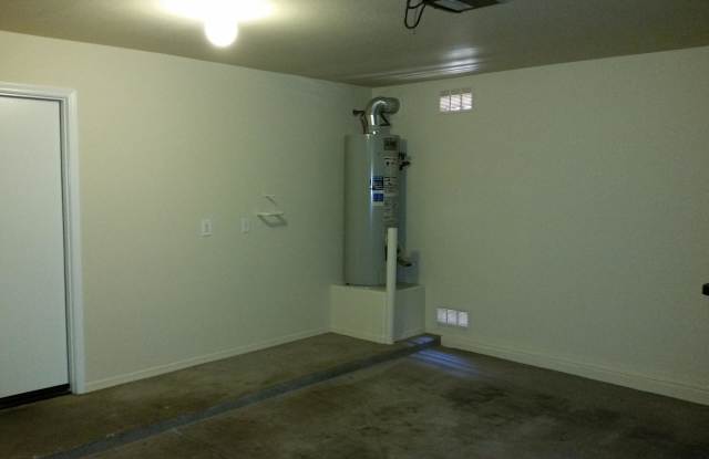14096 W LARKSPUR Drive Gallery 3