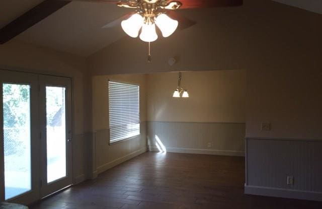 9989 Randel Road Gallery 4