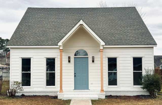 Charming Renovated 3BR/2BA | Cul-de-Sac | Move-In Ready photos photos