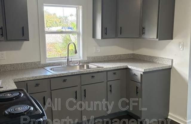 812 Marion St photos photos