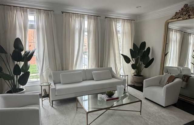 13535 FLOWERFIELD Drive Gallery 4