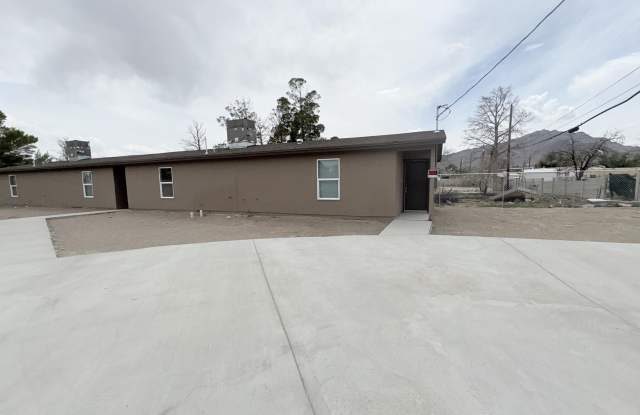 4640 Vesta Loop Court unit: A & B photos photos