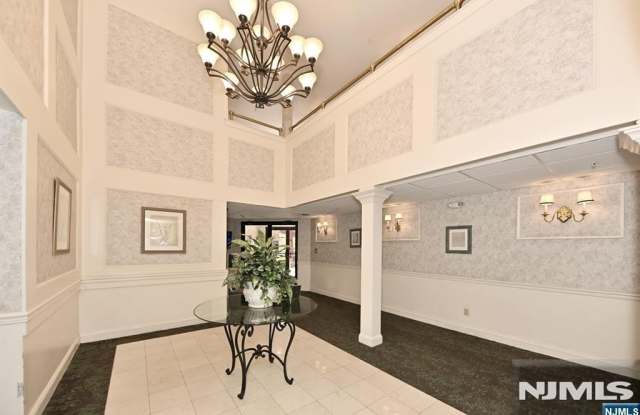 131 Clinton Place Gallery 4