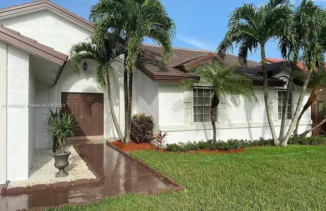 16351 SW 146th Ct Gallery 3