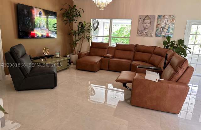28565 SW 158th Ct Gallery 3
