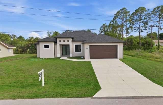 1436 Graham Circle photos photos