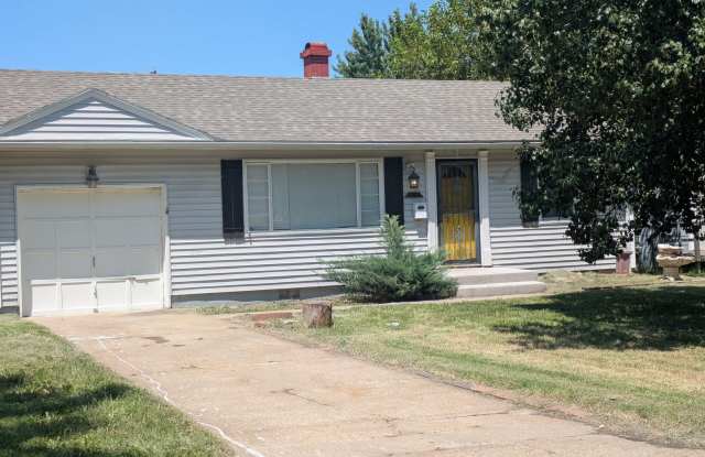 Great 2 bedroom home in Grandview! photos photos