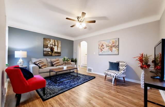 3 Bed - 1.5 Bath Cape Cod for Rent Gallery 3
