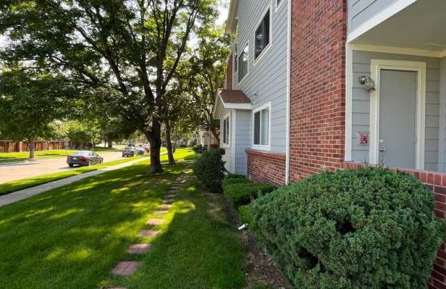 Fully Remodeled 2 Bed / 1 Bath Condo in Prime Arvada Location -- AVAILABLE NOW! photos photos
