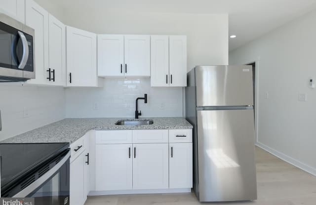 2330 BRYANT Avenue photos photos