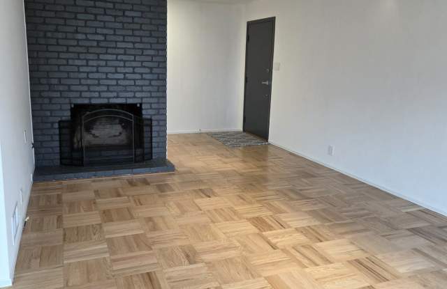 44 Santa Elena Avenue Gallery 3