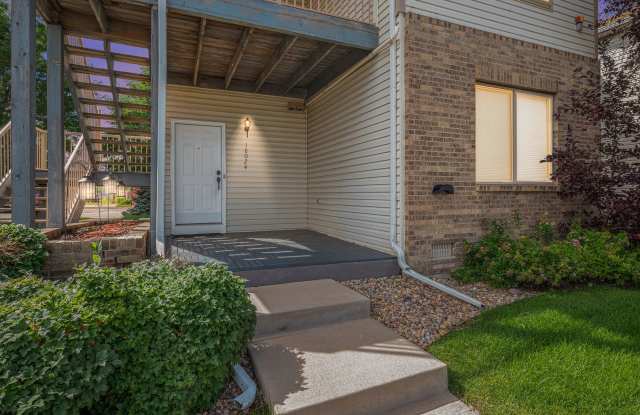 Spacious 2 bedroom home in the heart of Parker! photos photos