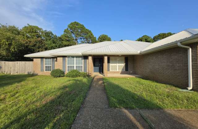 1682 Village Parkway Gallery 4