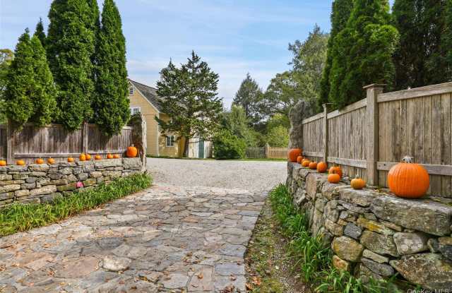 333 Hook Road photos photos 333 Hook Road photos photos