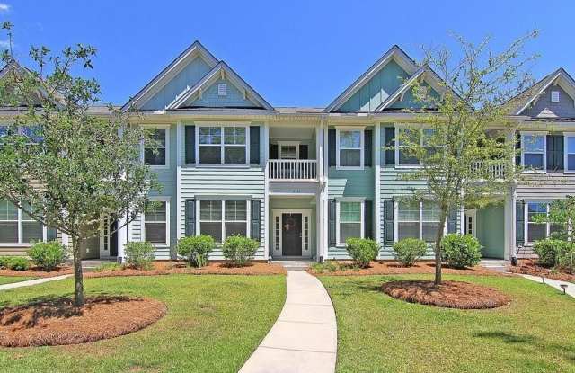2132 Promenade Court photos photos
