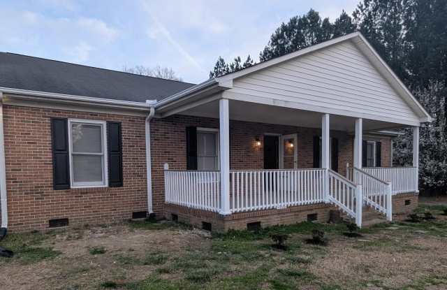 1244 E Butler Road Gallery 4