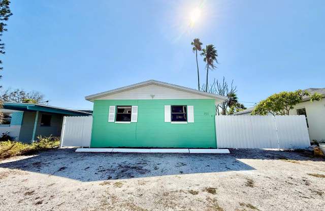 151 148th Ave E Unit 1 photos photos