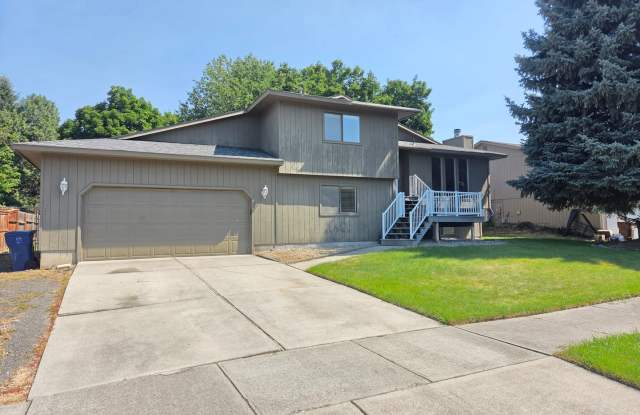 $2,595 - 4 Bed / 2 Bath Beautiful Home in Indian Trail photos photos