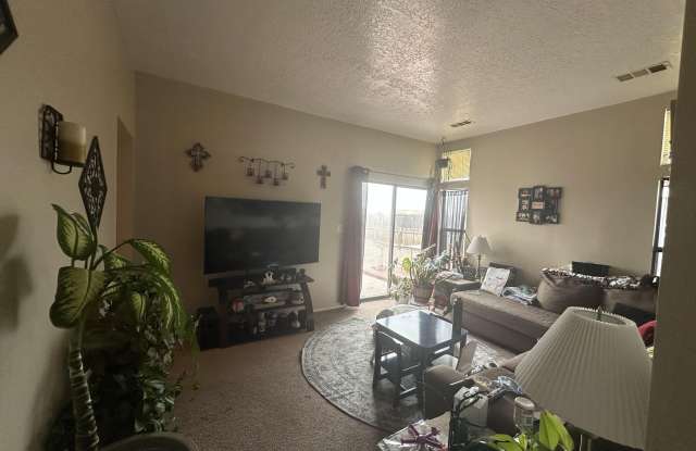 1825 Peach Road NE photos photos