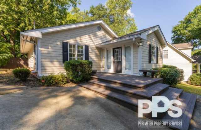 2192 Spink St NW. photos photos