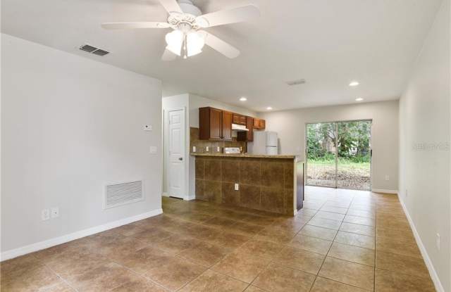 2556 GOLD COURT Gallery 2