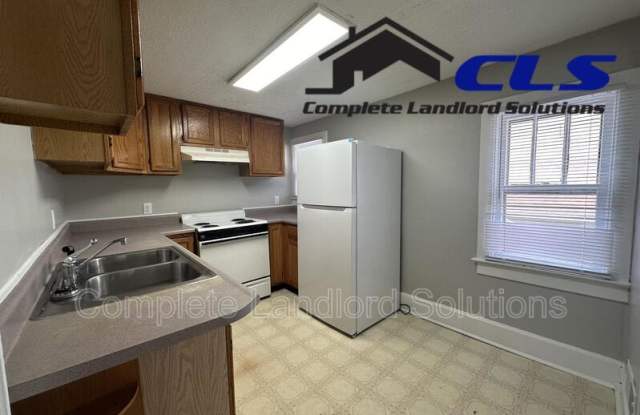 1709 Crawford Street - 2 photos photos