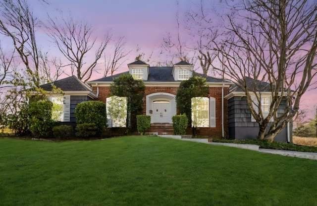 105 Barton Road - 105 Barton Road, White Plains, NY 10605