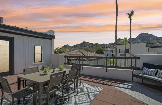 The Views at the Peak photos photos