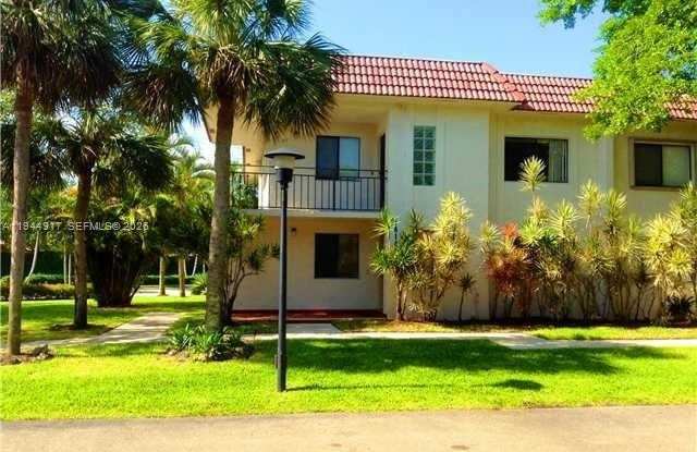 16168 Laurel Dr photos photos