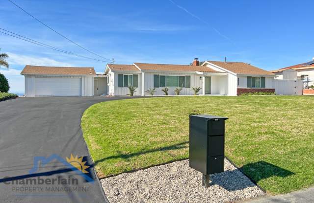 Spectacular View from this Single Story Home! photos photos