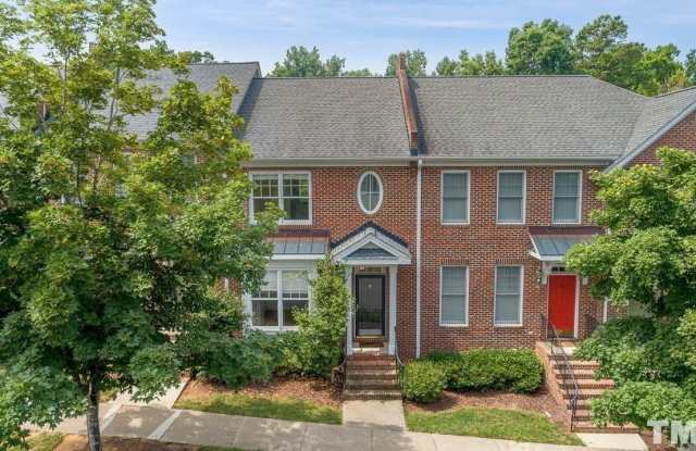 916 Edgewater Circle photos photos