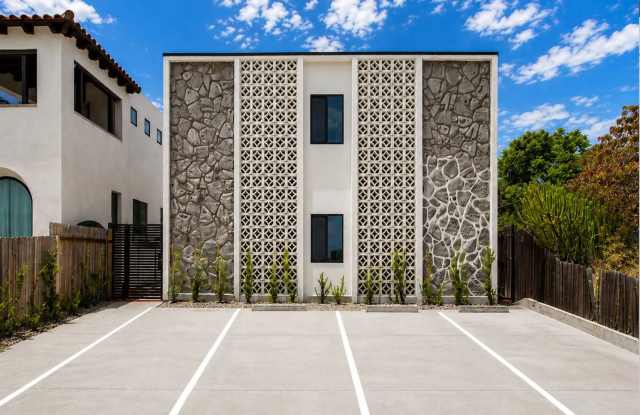 3414 31st St - Brand-New Luxury Apartments in the Heart of North Park – Now Leasing! Gallery 3