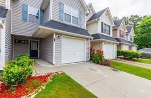6726 Gallant Court SE Gallery 2
