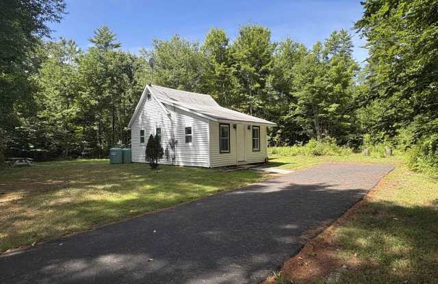 269 Applebee Road - 269 Applebee Road, Strafford County, NH 03852