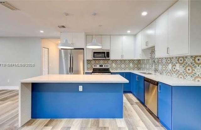 1050 SW 11th St photos photos 1050 SW 11th St photos photos