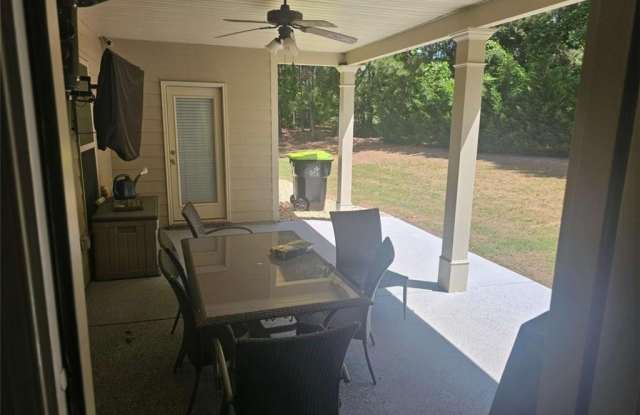 124 Archstone Square photos photos