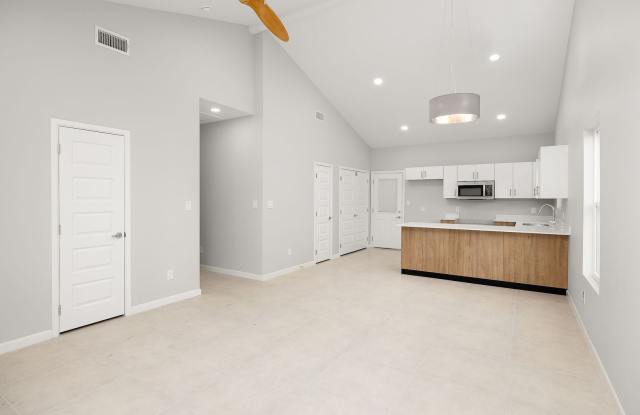 Brand-New 3 Bedroom, 2 Bath Apartment for Rent photos photos