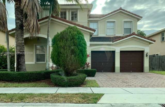 11801 SW 152nd Path photos photos