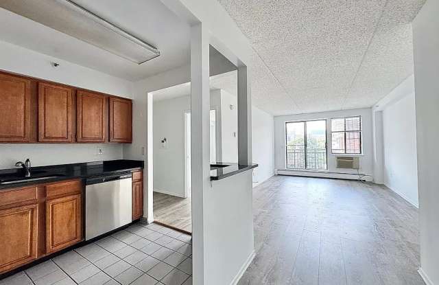 1456 31st Dr Apt 8D photos photos 1456 31st Dr Apt 8D photos photos