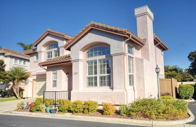Beautiful Furnished Home in Carlsbad Gallery 2