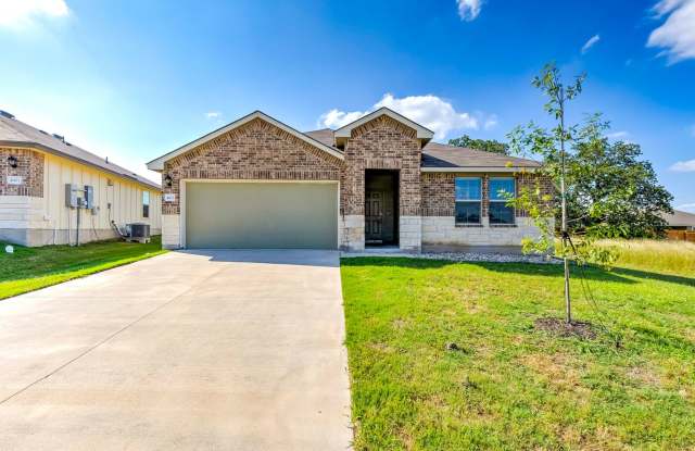 4003 Arafel Lane photos photos