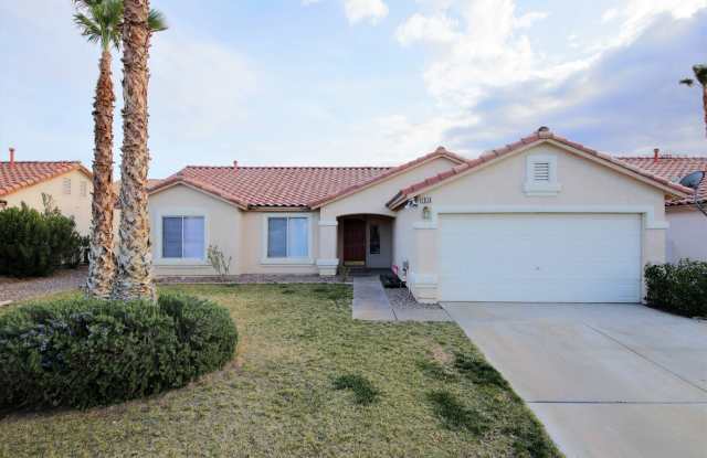 Gorgeous 3Bed/2Bath, 1-Story Home w/ Private Pool located in the Henderson -Move In Now — Enjoy Rent-Free Holidays! - 1074 Kennebunk Circle, Henderson, NV 89015