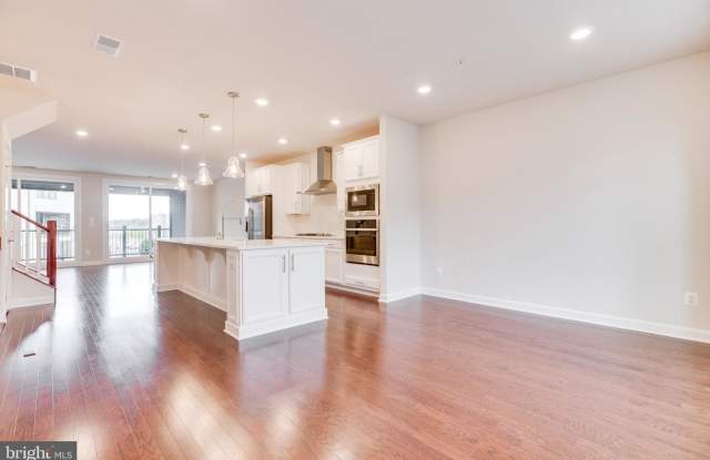 44650 PROVINCETOWN DRIVE Gallery 3