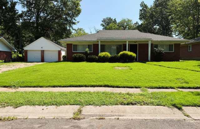 4 Bedroom Home for Rent in University City! Gallery 1