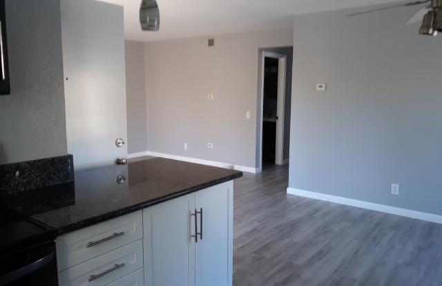 152 S. Cross Creek #A Gallery 3