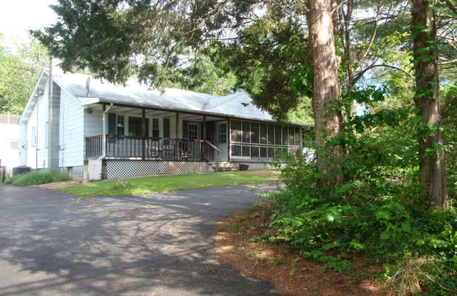 10547 PINEVIEW ROAD - 10547 Pineview Road, Buckhall, VA 20111