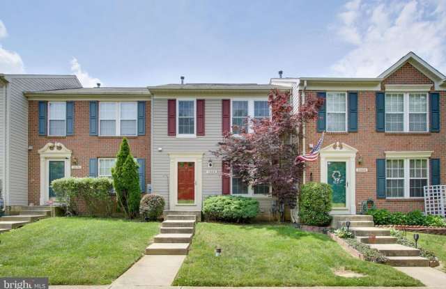 Piney Orchard 3bd 2.5bth Townhome With Three Story Extension For Rent! - 2468 Ivy Landing Way, Odenton, MD 21113