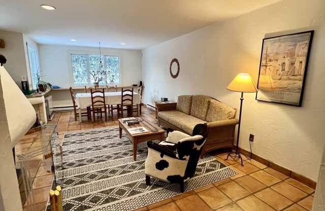 290 Cliffside Drive Gallery 2