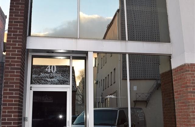 40 New Street Gallery 2
