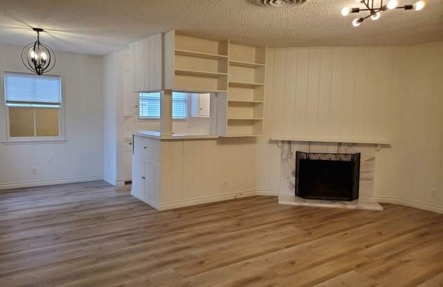 5816 Natick Ave. Gallery 2